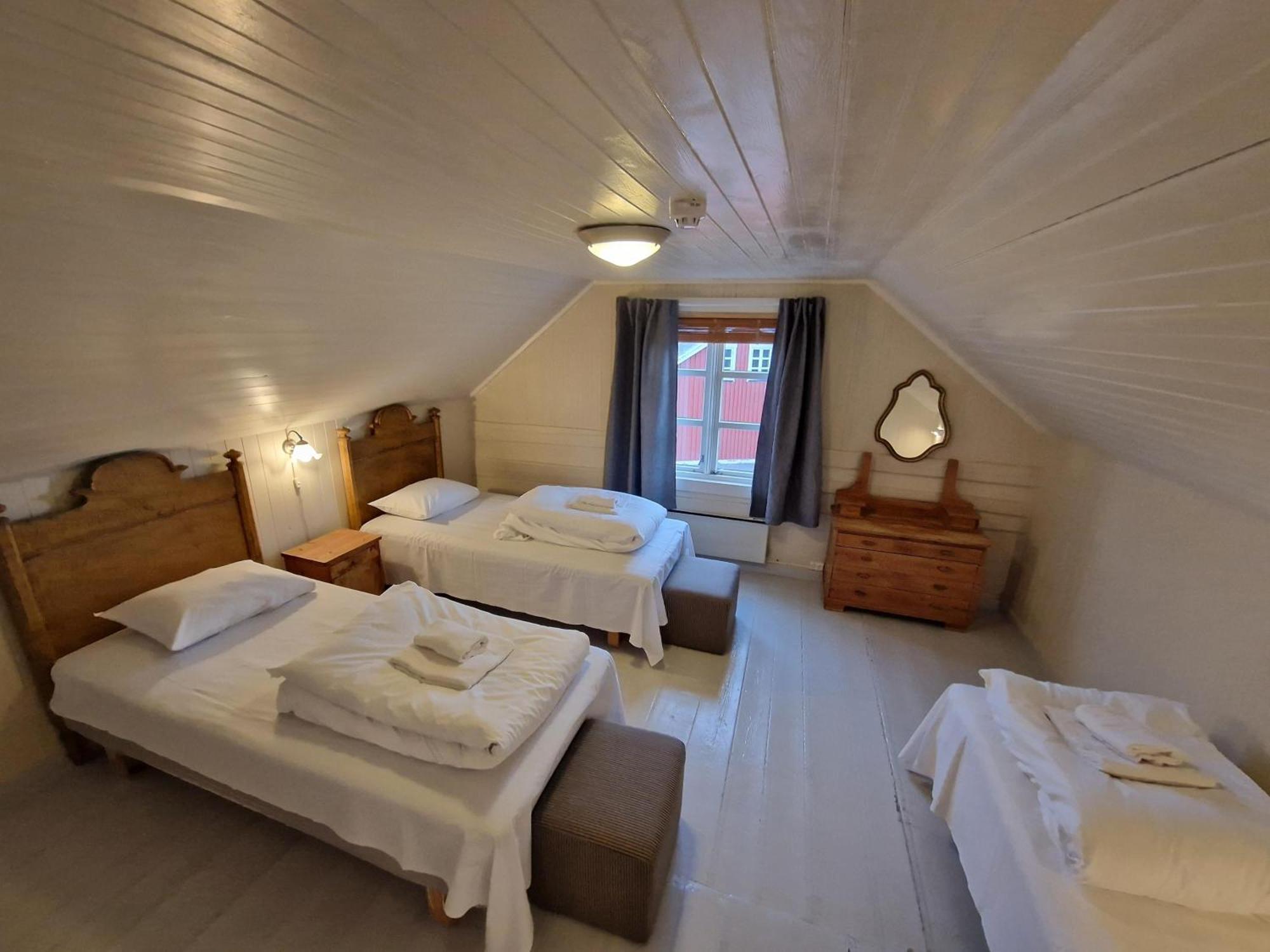 Hotel Statsbuene I Kabelvåg Exterior foto